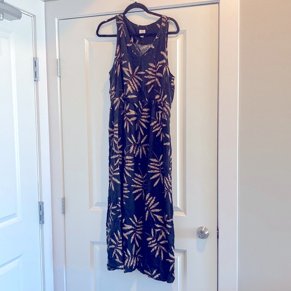 Black sundress - Picture 1 of 7